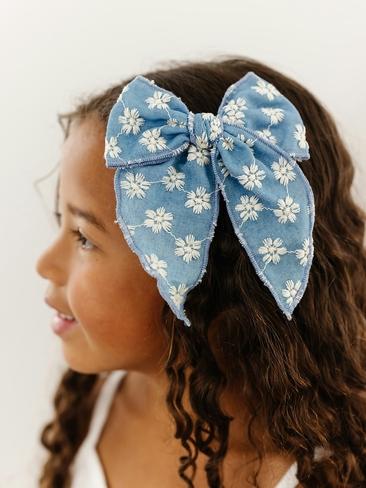 Image number 4 showing, The Aria Bow Clip Set