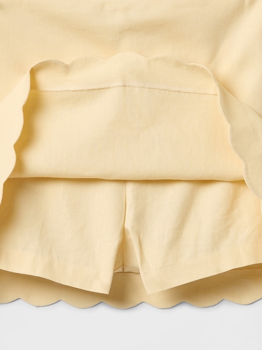 Image number 4 showing, Linen-Blend Scalloped Mini Skort