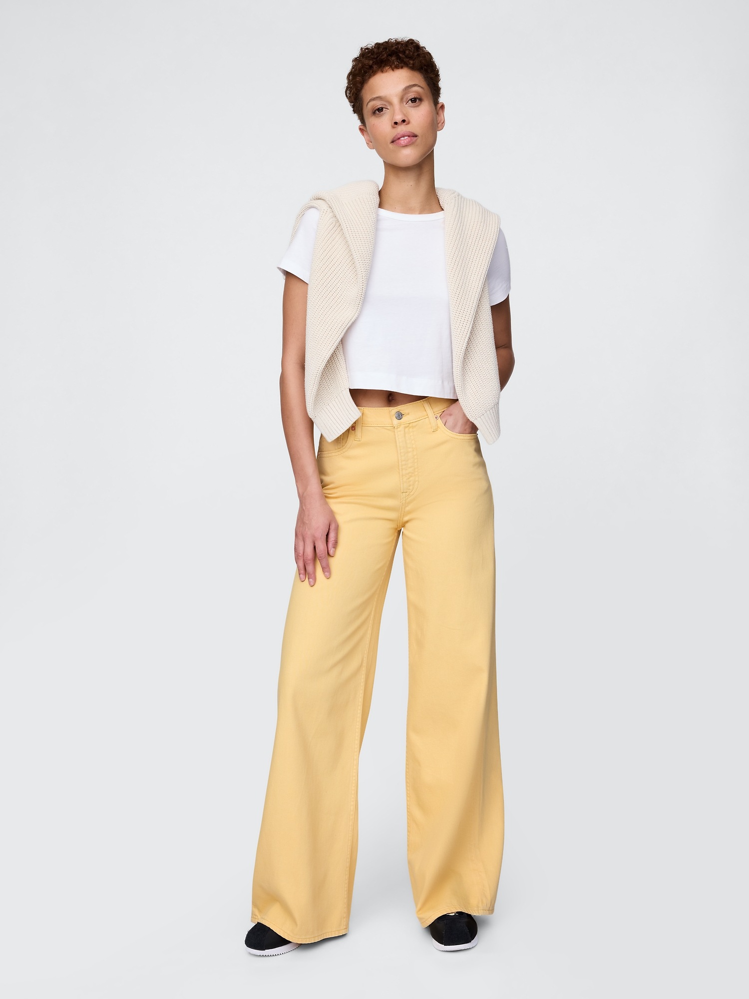 Gap Mid Rise Ultrasoft Baggy Jeans In Straw Yellow