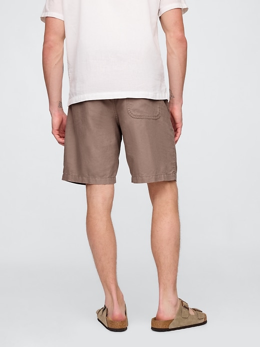 Image number 4 showing, 9" Linen-Cotton Easy Shorts