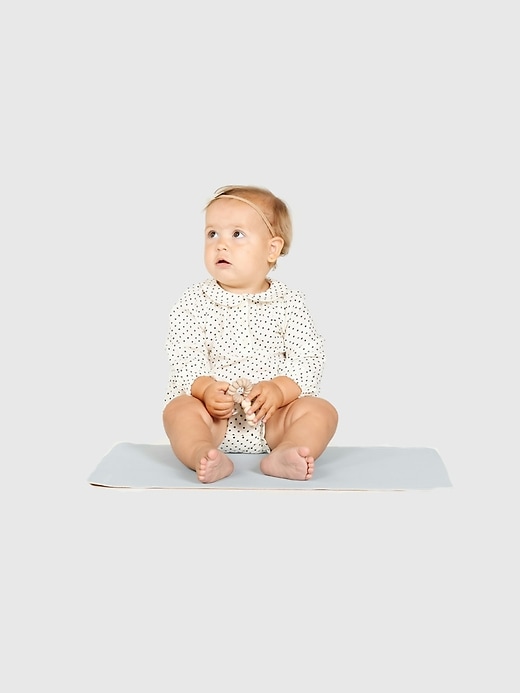 Image number 7 showing, Gathre Micro Changing Mat