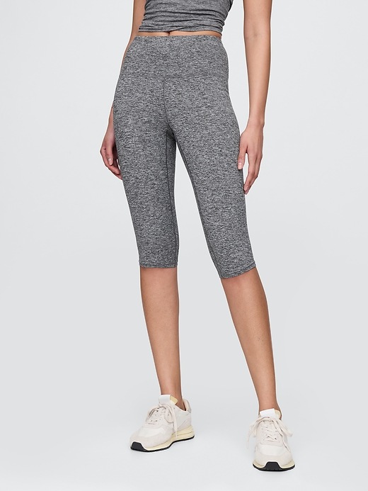 GapFit Smooth High Rise Jersey Cropped Leggings