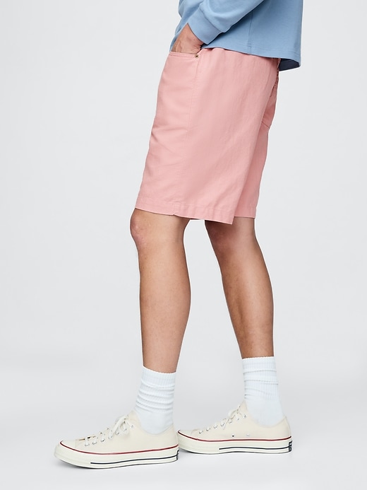 Image number 3 showing, 9" Linen-Cotton Easy Shorts