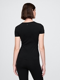 GapFit Lightweight Performance T-Shirt