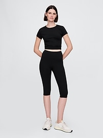 GapFit Lightweight Performance T-Shirt