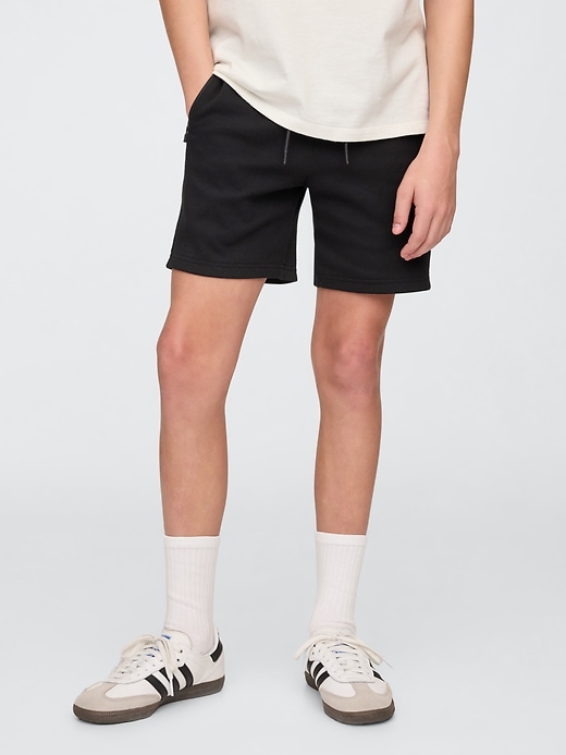 Image number 4 showing, Kids GapFit 5" Fit Tech Shorts