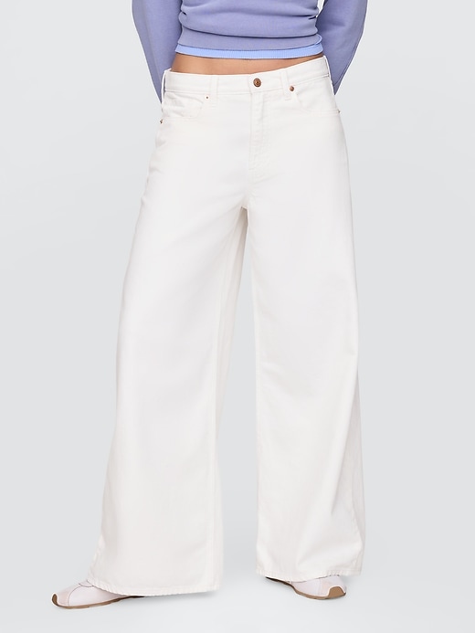 Image number 2 showing, Low Slung Extra Baggy Jeans