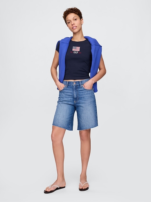 Image number 3 showing, Cropped Graphic T-Shirt