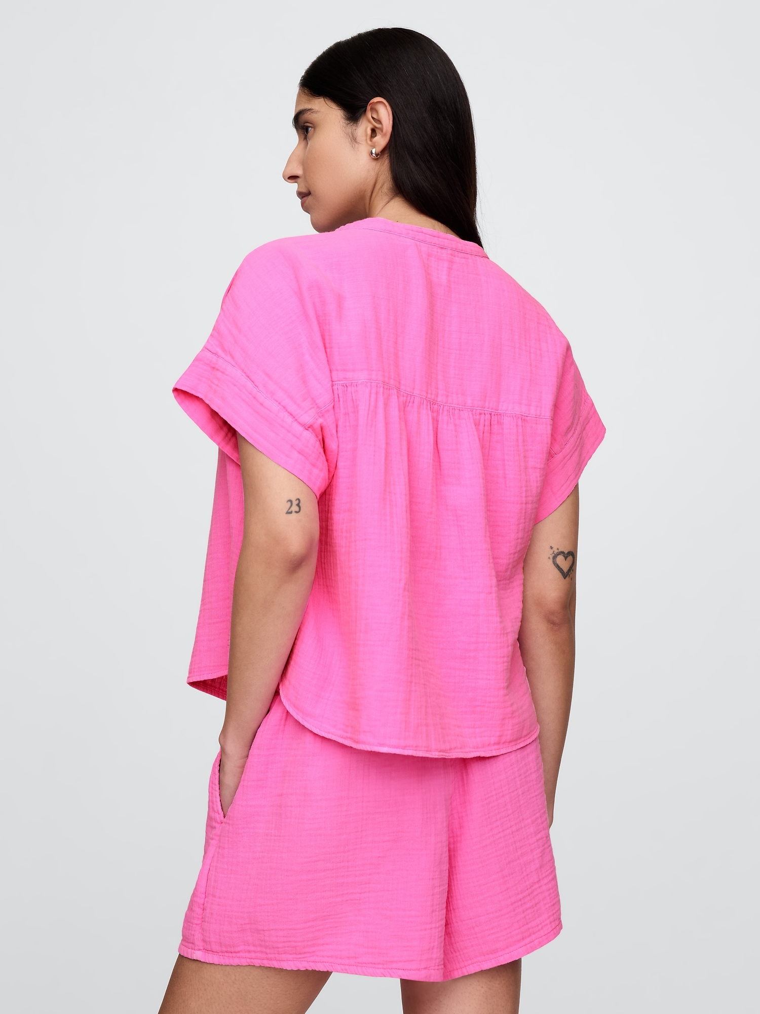 Женская рубашка Gap Cotton Gauze Dolman, цвет: Розовый — фото 2