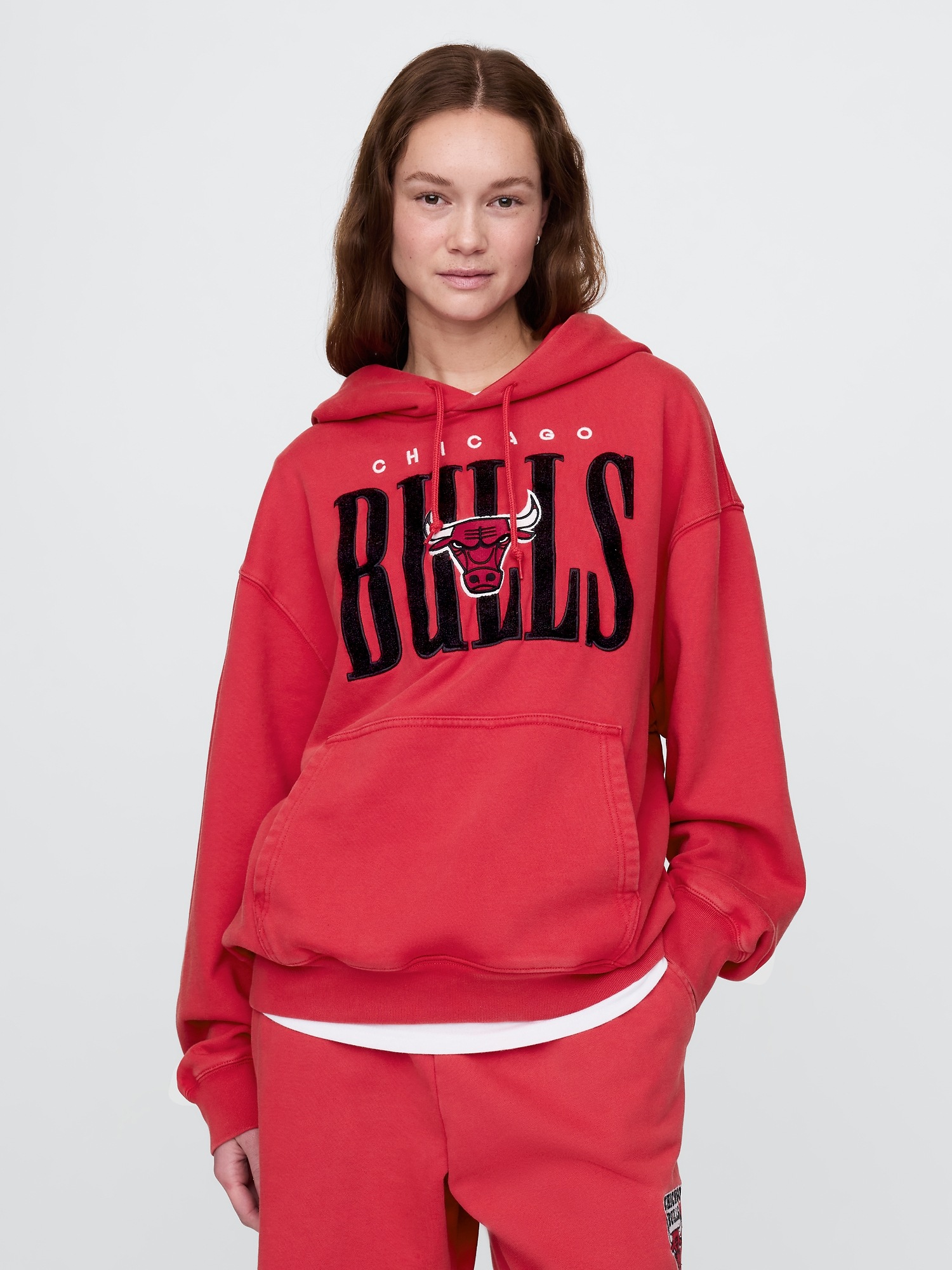 Мужское худи Gap NBA Los Angeles Lakers Logo Heavyweight, цвет: Chicago Bulls — фото 5