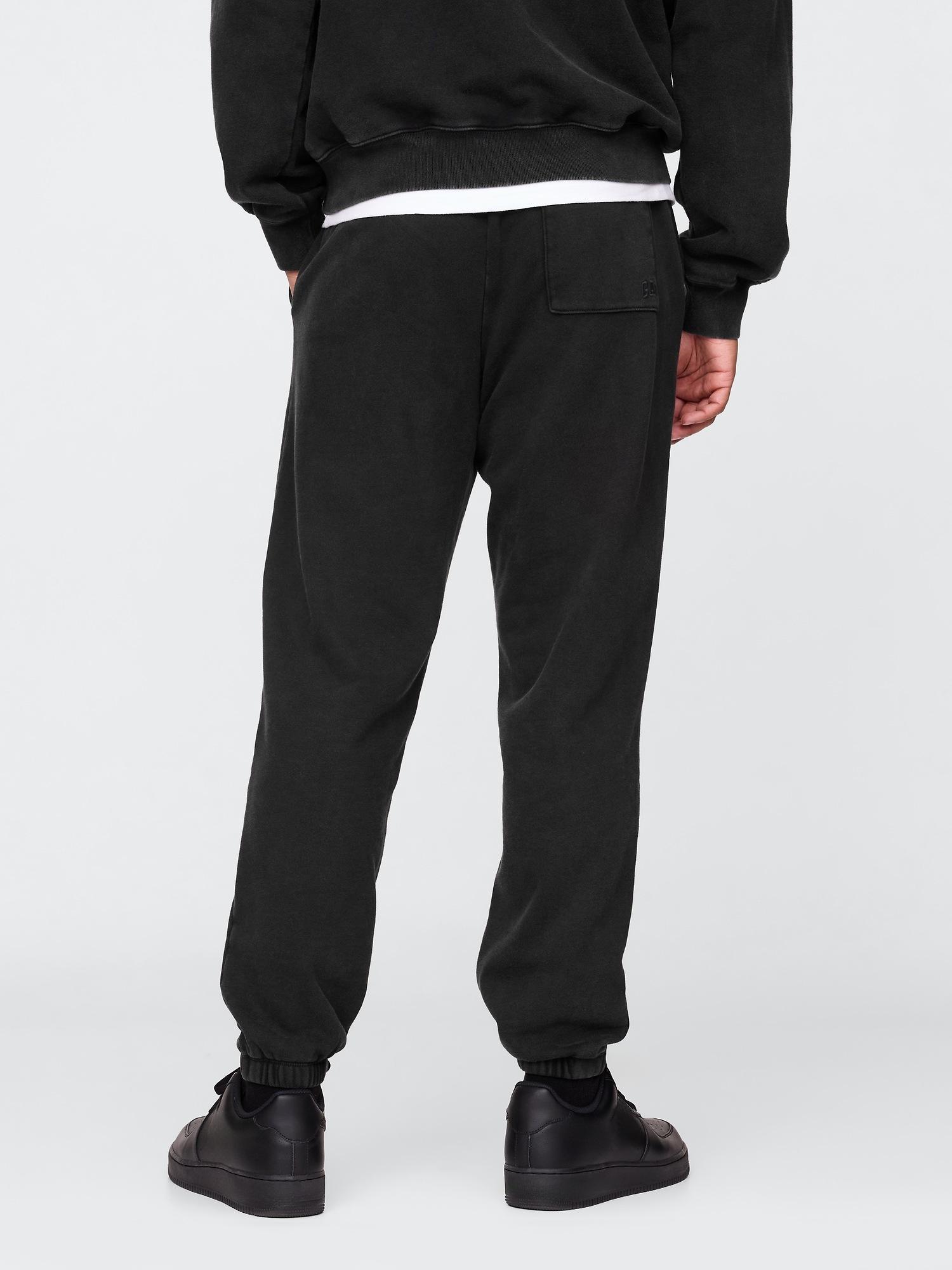 Мужские брюки Gap NBA New York Knicks Logo Heavyweight Joggers — фото 3