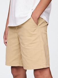 Kids 7" Relaxed Khaki Shorts