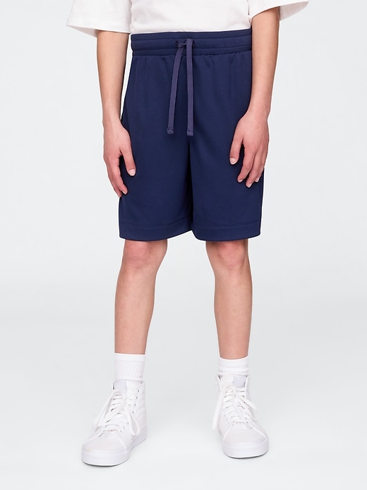 Image number 4 showing, Kids GapFit 6" Recycled Mesh Easy Shorts