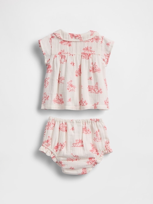 Image number 2 showing, Baby Peter Rabbit™ Crinkle Gauze Outfit Set