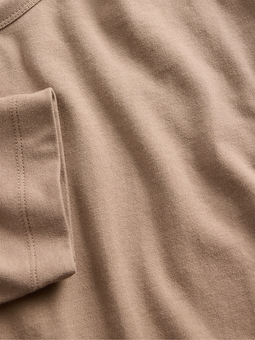 Image number 4 showing, Organic Cotton VintageSoft Heavyweight Cropped T-Shirt