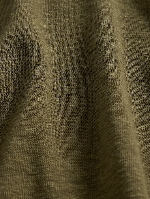 Image number 4 showing, Linen-Blend Cropped V-Neck T-Shirt