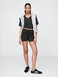 GapFit Breathe V-Neck Crop T-Shirt