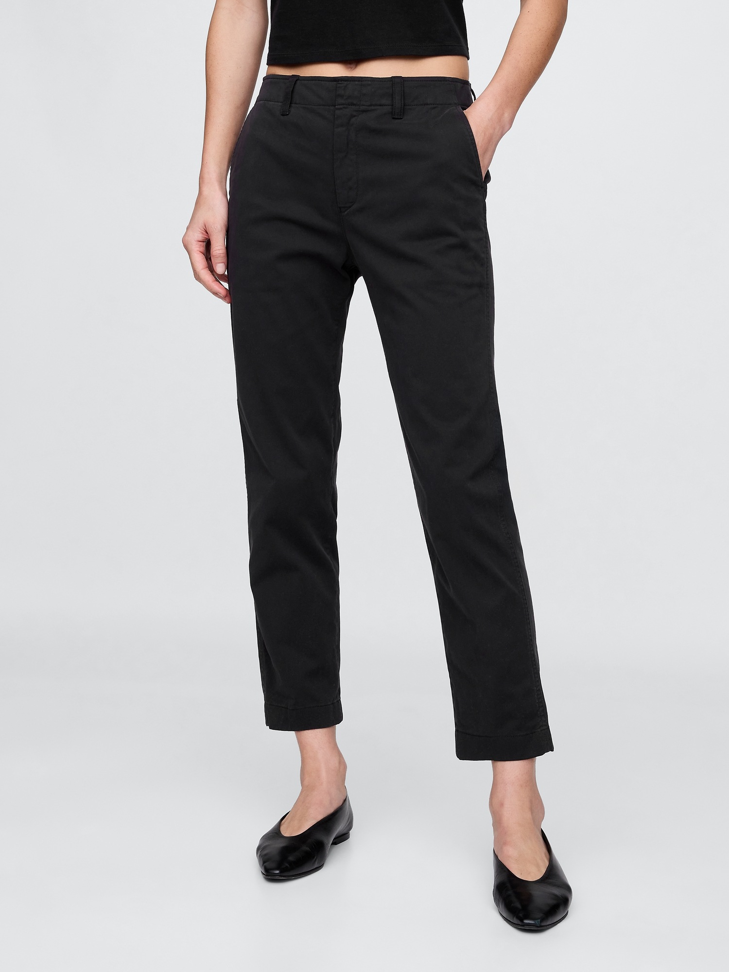 Женские брюки Gap Mid Rise Downtown Khakis, цвет: Чёрный — фото 2