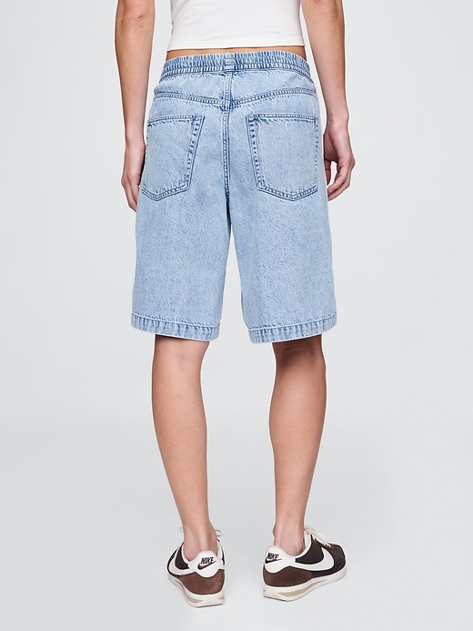 Image number 4 showing, 11" Mid Rise UltraSoft Easy Longline Denim Shorts