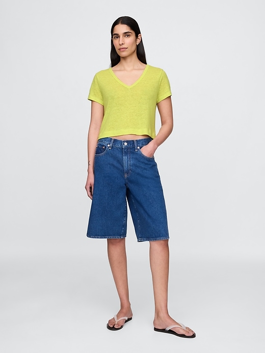 Image number 2 showing, Linen-Blend Cropped V-Neck T-Shirt