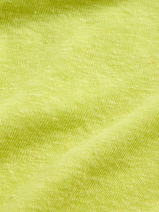 Image number 4 showing, Linen-Blend Cropped V-Neck T-Shirt