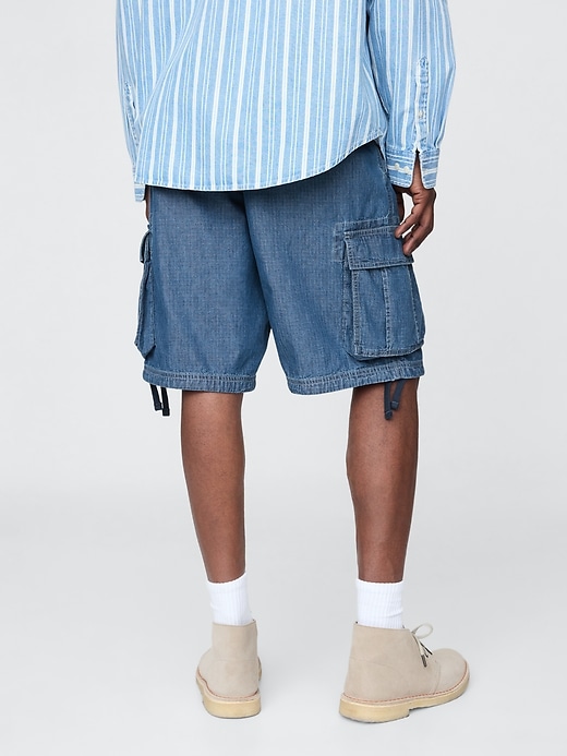 Image number 4 showing, 11" Baggy Denim Cargo Shorts
