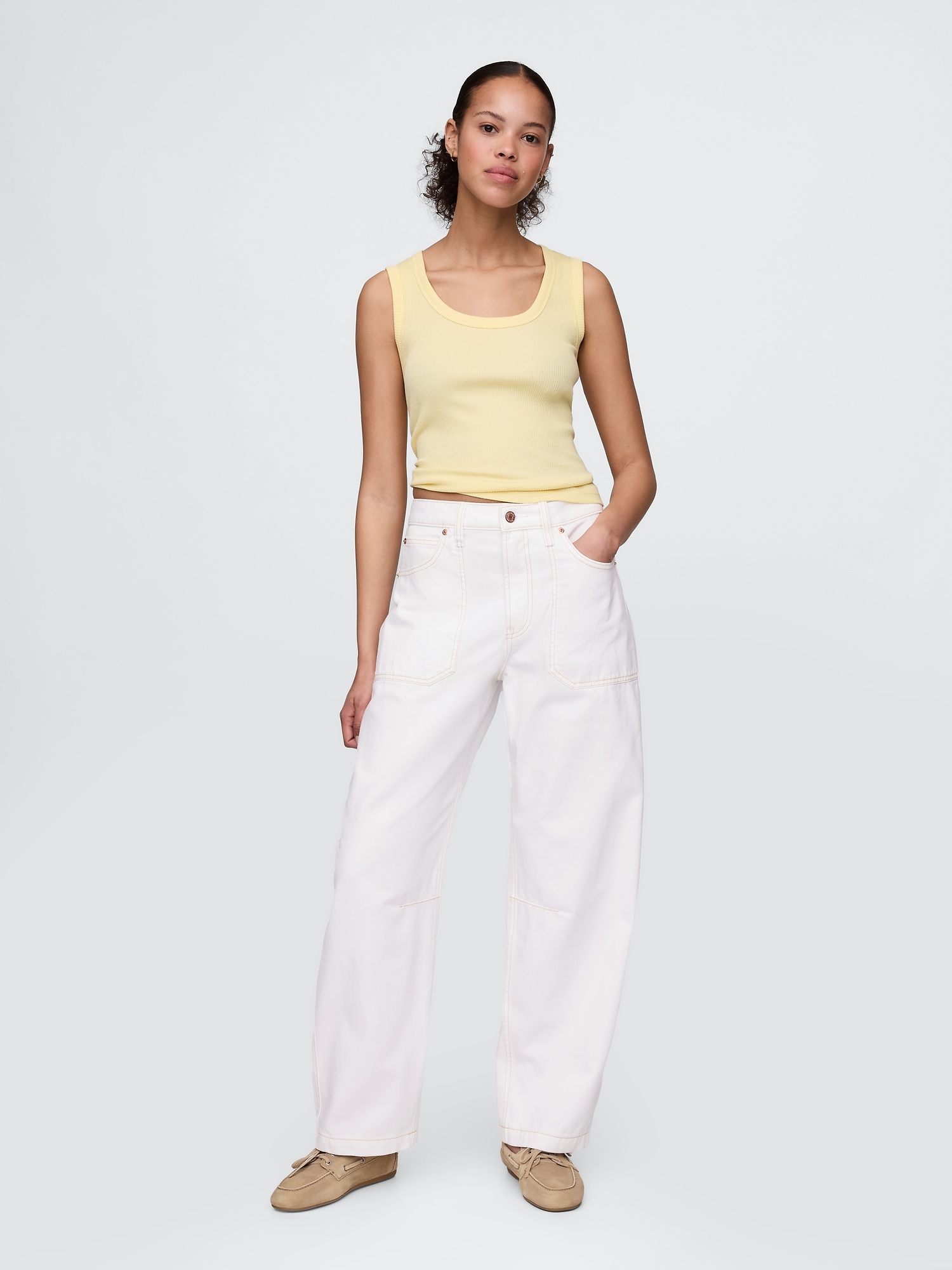 Curvy High Rise Barrel Jeans