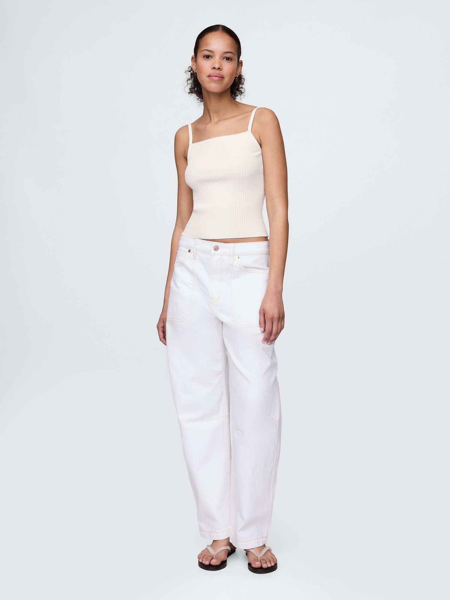 Женский свитер Gap Rib Sweater Crop Tank Top, цвет: Молочный белый — фото 2
