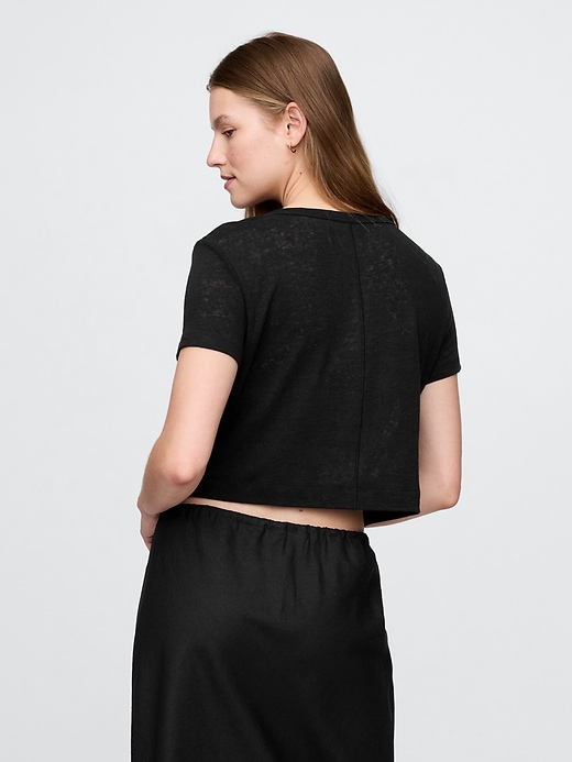 Image number 3 showing, Linen-Blend Cropped V-Neck T-Shirt