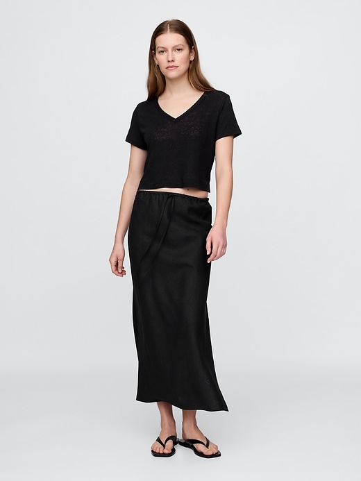 Image number 2 showing, Linen-Blend Cropped V-Neck T-Shirt