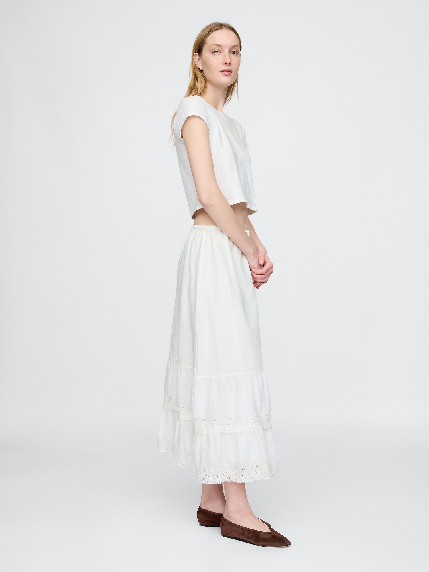 Женские юбки Gap Easy Tiered Eyelet Maxi Skirt — фото 3