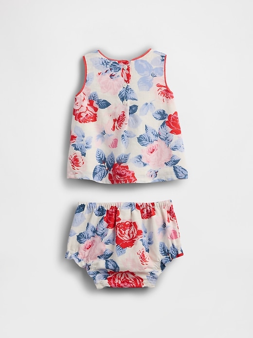 Image number 2 showing, Baby Linen-Cotton Outfit Set