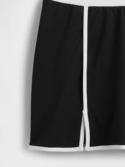 Image number 2 showing, GapFit Power Exercise Skort