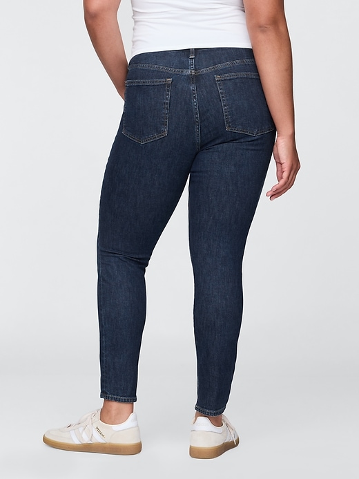 Image number 7 showing, High Rise True Skinny Jeans