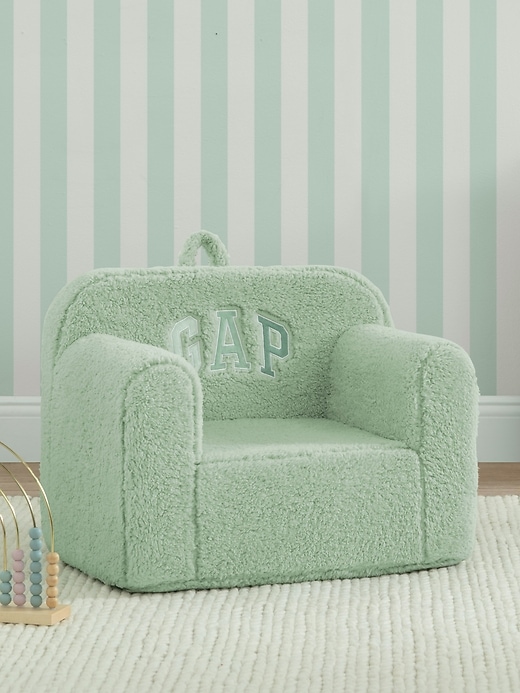 Image number 2 showing, babyGap Sherpa Logo Foam Chair
