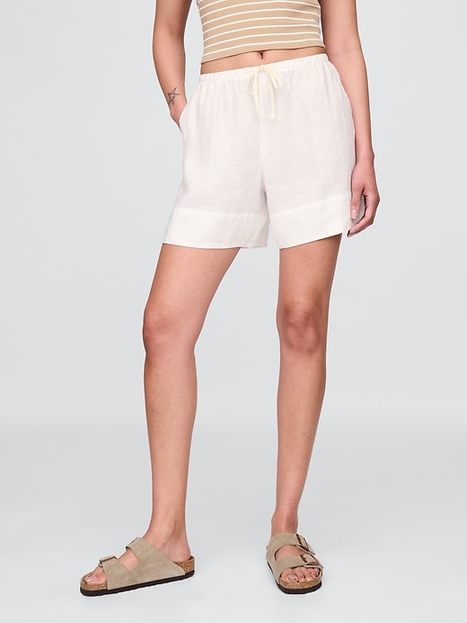 Image number 2 showing, 100% Linen Easy Shorts