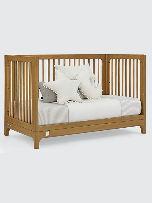 Image number 5 showing, babyGap Wren 4 in 1 Convertible Crib