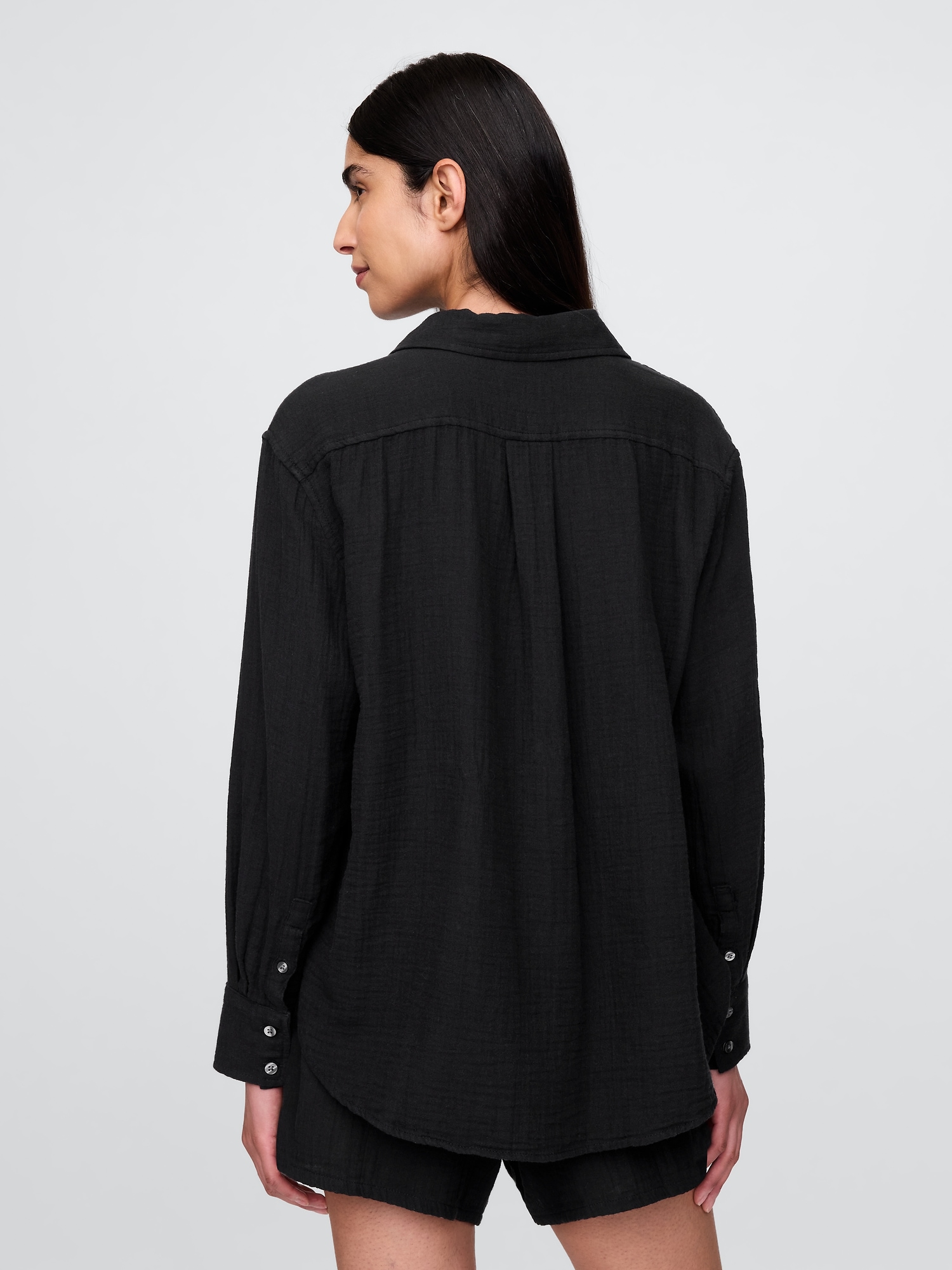 Женская рубашка Gap Cotton Gauze Button-Down, цвет: Насыщенный чёрный — фото 3