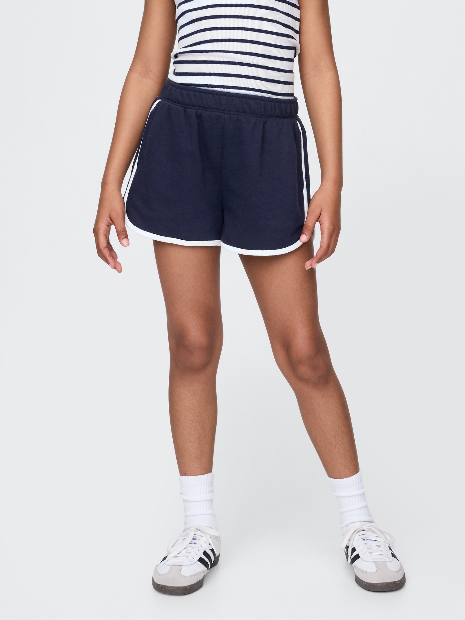 Детские шорты Gap VintageSoft Dolphin Sweat Shorts, цвет: Тёмно-синий — фото 3