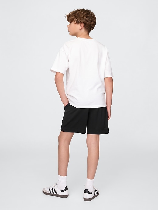 Image number 3 showing, Kids GapFit 6" Recycled Mesh Easy Shorts