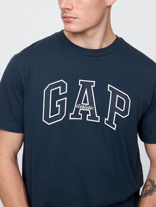 Image number 4 showing, Gap Arch Logo T-Shirt