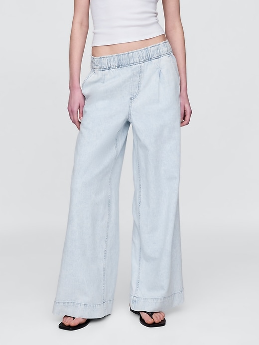 Image number 2 showing, Mid Rise UltraSoft Easy Baggy Jeans