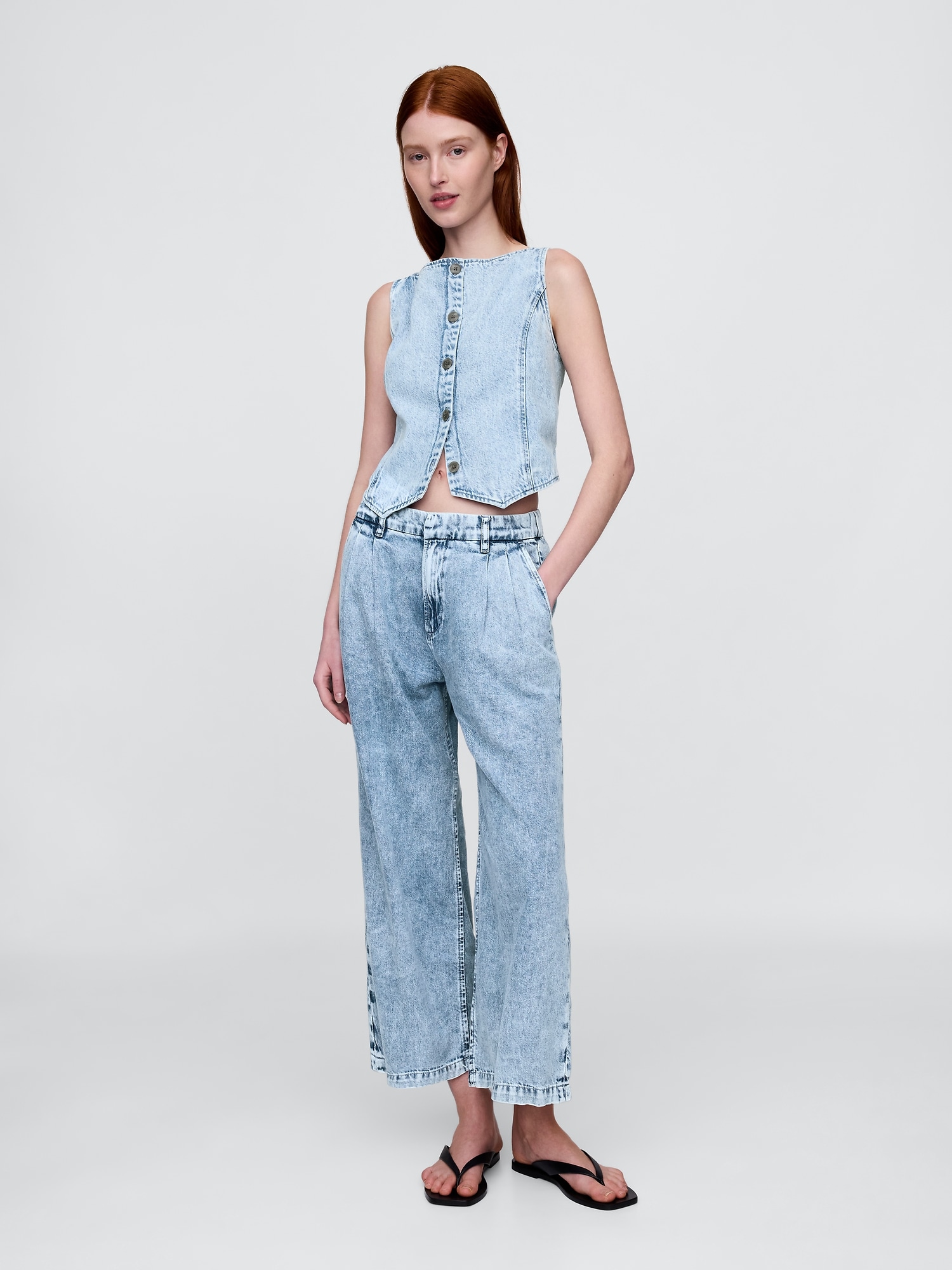 Женские джинсы Gap 365 High Rise UltraSoft Denim Pleated Ankle Trousers