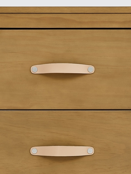 Image number 5 showing, babyGap Skye 6 Drawer Dresser