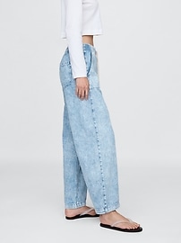 High Rise Barrel Jeans