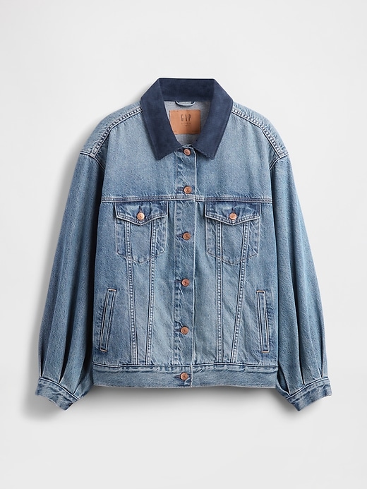 6 of 8 showing, with the color Washed medium blue of product Gap × DÔEN Oversized Icon Denim Jacket