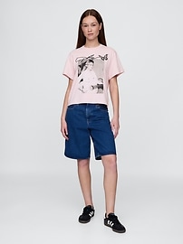 Oasis Relaxed Graphic T-Shirt