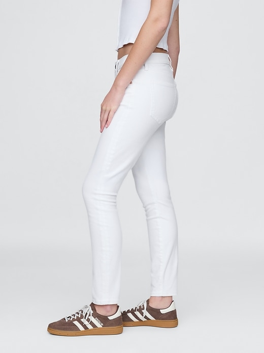 Image number 3 showing, Mid Rise True Skinny Jeans