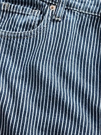 Mid Rise Camo Baggy Jeans