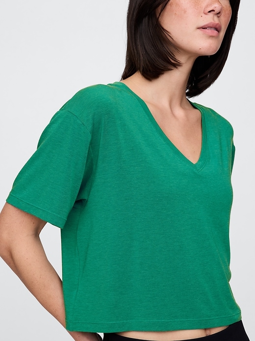 Image number 5 showing, GapFit Breathe Cropped V-Neck T-Shirt